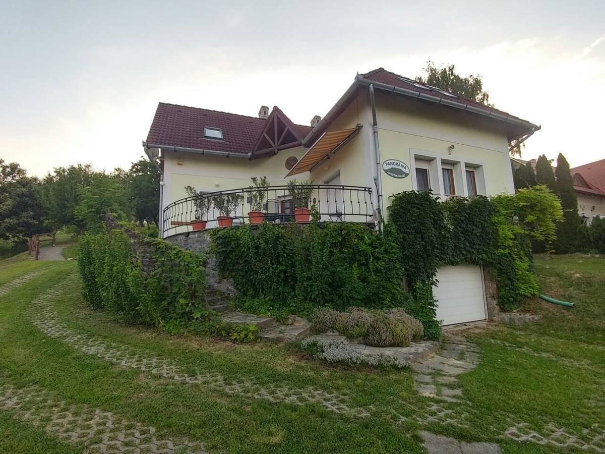 Szigligeti Panorama Apartmanhaz Exterior foto